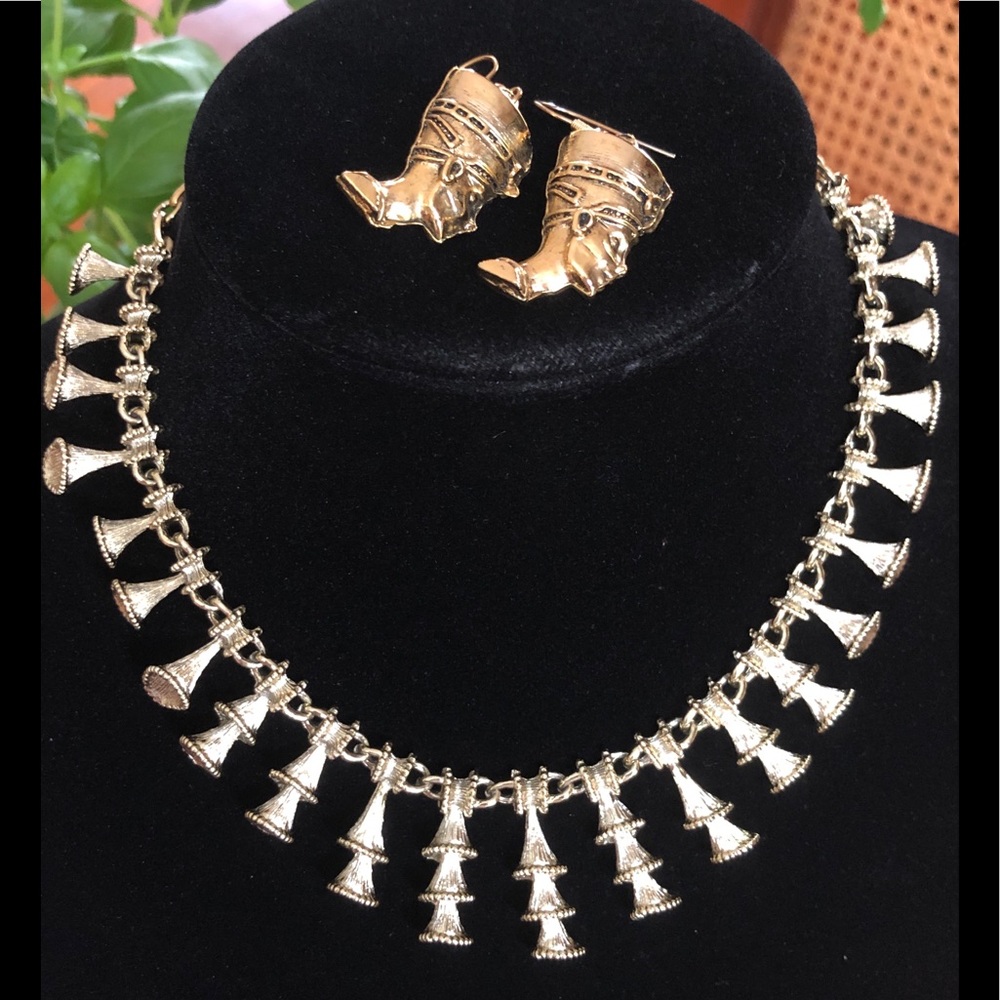 Vintage graduated horn necklace & pharaoh earrings